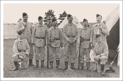 Picture of un-known members of the Isle of Wight Rifles